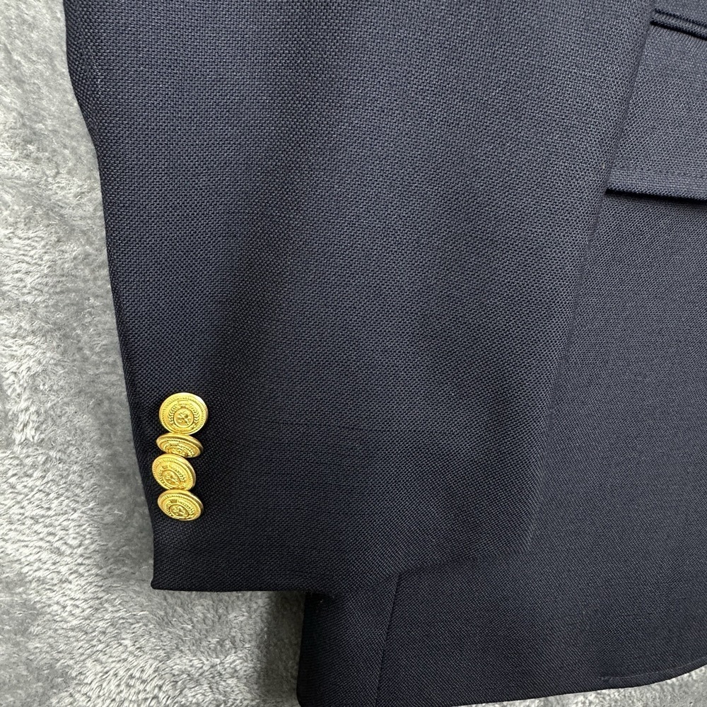 Tommy Hilfiger Blazer Men's 40R Navy Blue Gold Crest Buttons Classic Preppy EUC - Picture 2 of 16